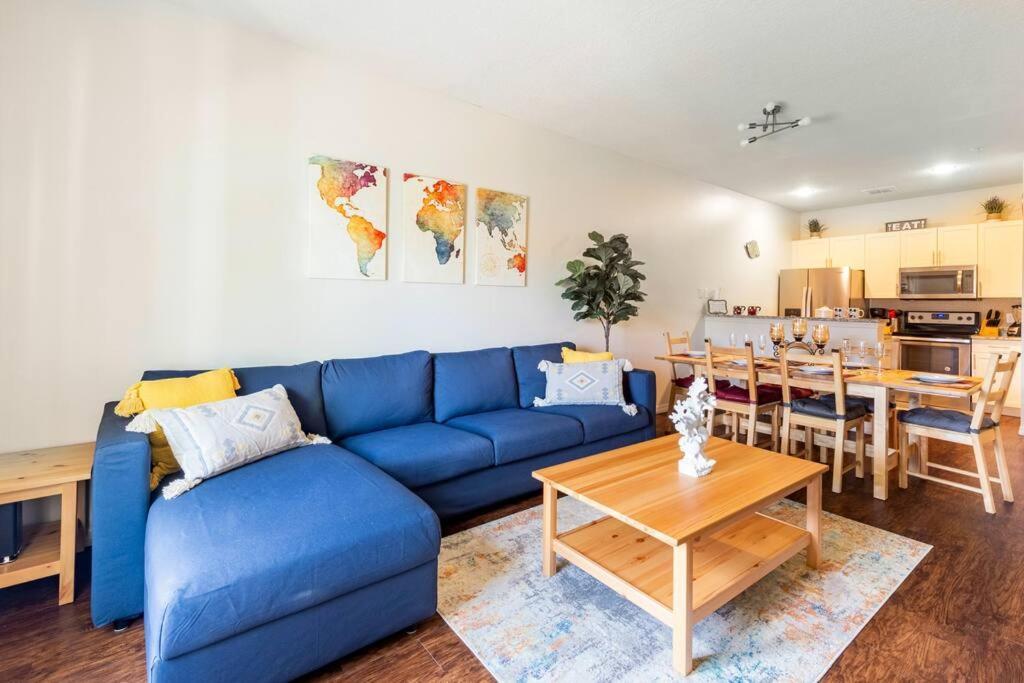 Super Comfy And Spacious 3 Bedroom 10 Minutes From Disney, With Major Shopping 4 Minutes Away คิสซิมมี ภายนอก รูปภาพ