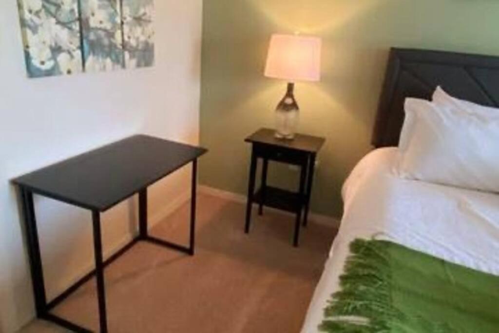 Super Comfy And Spacious 3 Bedroom 10 Minutes From Disney, With Major Shopping 4 Minutes Away คิสซิมมี ภายนอก รูปภาพ