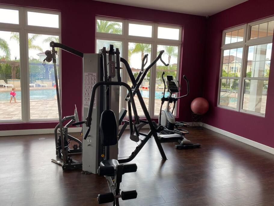 Super Comfy And Spacious 3 Bedroom 10 Minutes From Disney, With Major Shopping 4 Minutes Away คิสซิมมี ภายนอก รูปภาพ